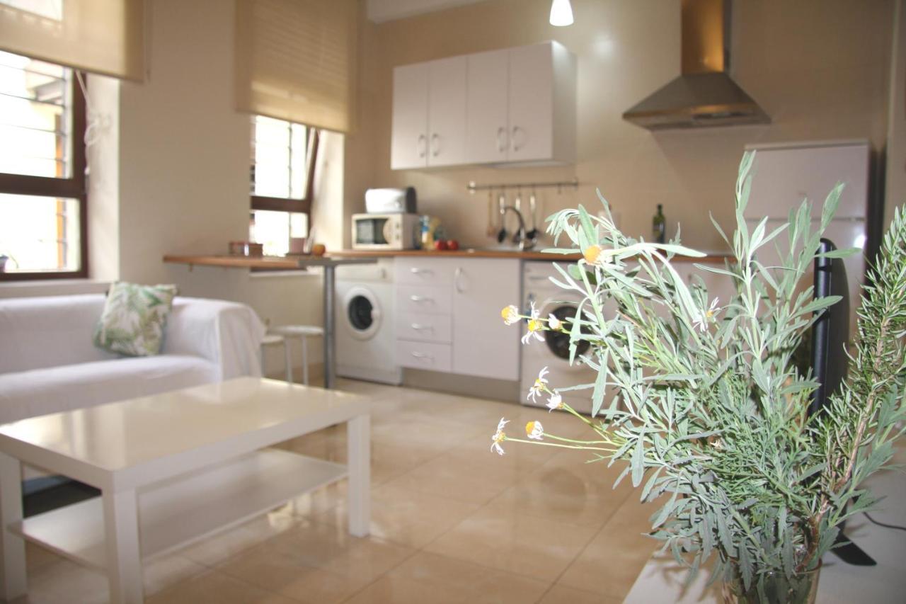 Fantastico Apartamento Muy Luminoso Zona Genial Sewilla Zewnętrze zdjęcie